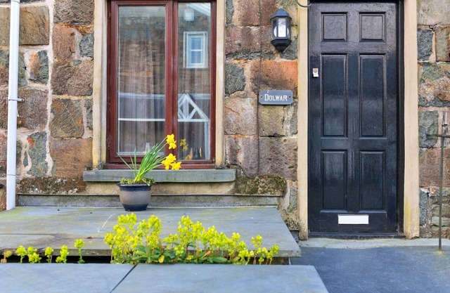 Cottage in Snowdonia with Stunning Mountain Views