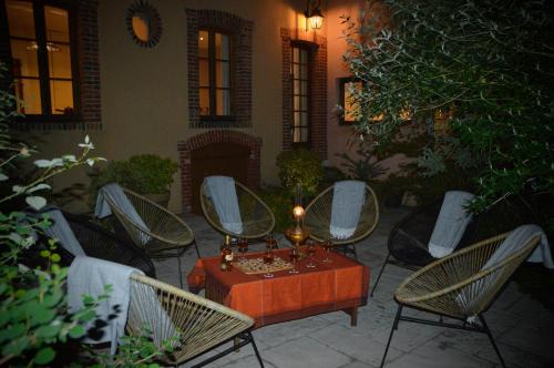 Cottage Mackinley, domaine entier, séjour nature et détente automnale, 15 pers, Centre Historique, gare TER