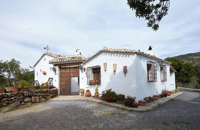 Cottage 'Majolero 1' with Mountain View, Wi-Fi and Air Conditioning