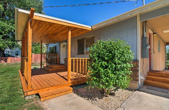 Cottage Near Bryce Canyon & Zion National Parks!