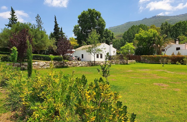 cottage with private garden Andalucia Natural Park Sierra Grazalema