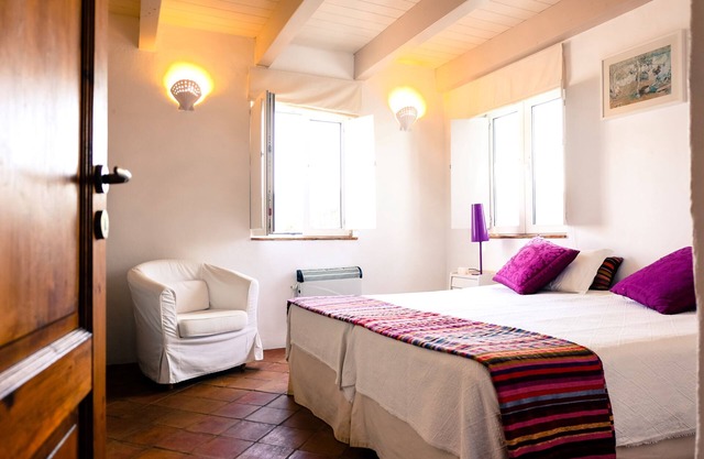 Cottages - 2 Bedroom Family House with Pool