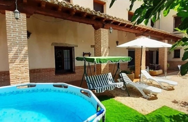 Country House 'Casa Rural La Era' with Mountain View, Wi-Fi and Air Conditioning