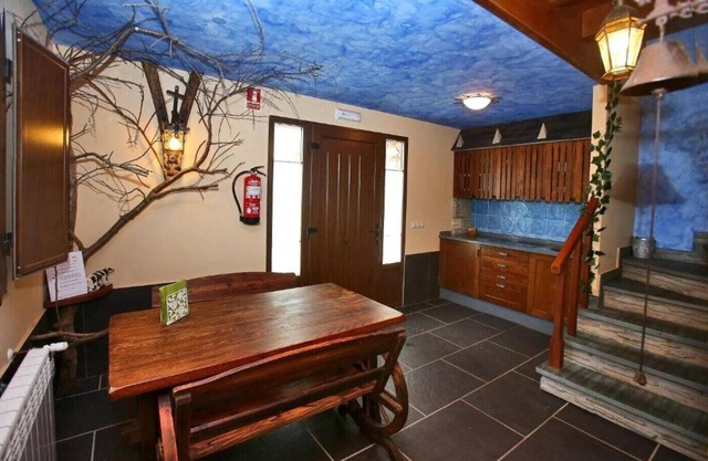 Country House 'Apartamento 1' with Mountain View, Shared Terrace and Wi-Fi