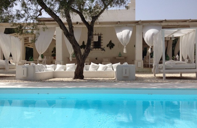 COUNTRY HOUSE CHARMING APARTMENTS "MASSERIA SCORCIALUPI"