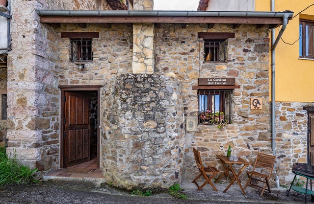 Country House 'La Casina Del Fornu' with Mountain View and Private Garden