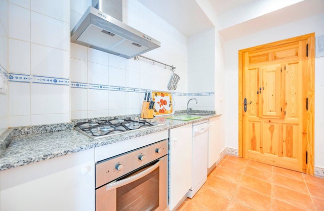 Country House 'Vivienda El Canto Terraza' with Mountain View, Private Terrace and Wi-Fi