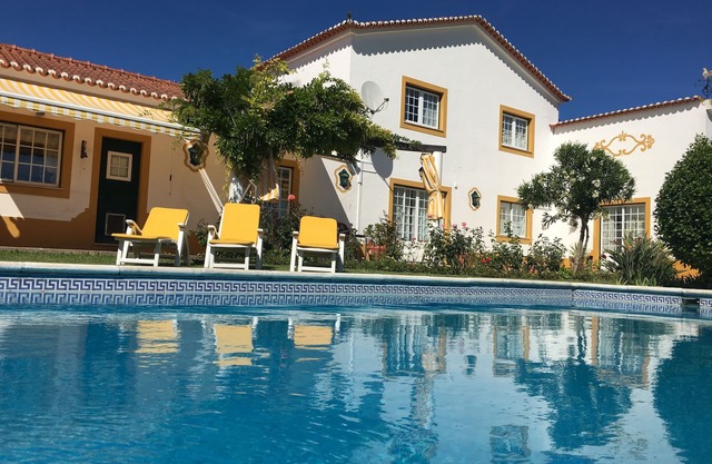 Country House with Pool and Amazing View