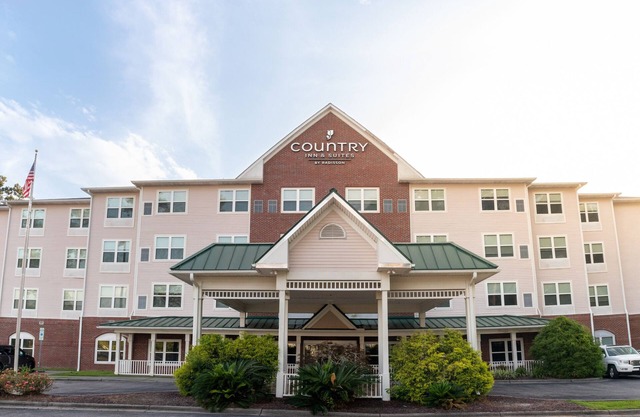 Country Inn & Suites by Radisson, Wilmington, NC
