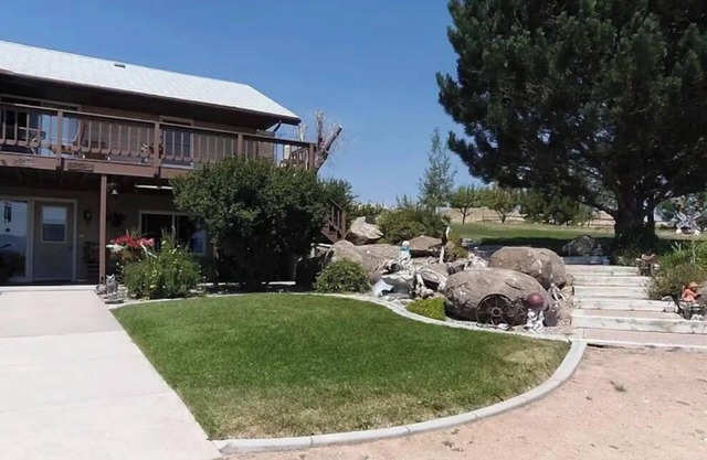 Country living, 20 acres, Horses, Dogs, Family Fun
