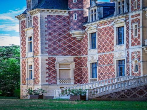 Countryside castle with Concierge Luxury
