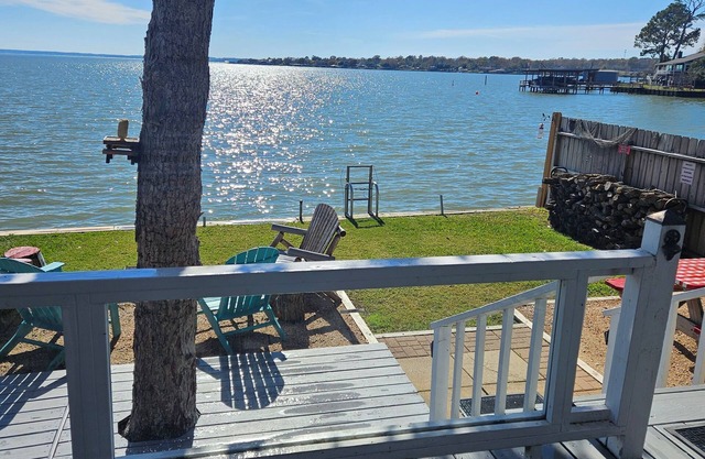 Couples Retreat on Lake Livingston TX