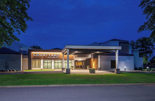 Courtyard by Marriott Boston Andover