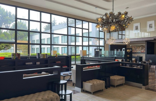 Courtyard by Marriott Toluca Airport