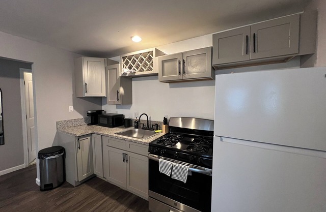 Cozy 1-Bed 1-Bath Zen Stay