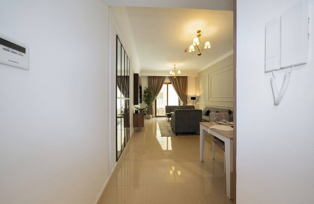 Cozy 1-bedroom apartment in beautiful Dubai with AC, fitness room