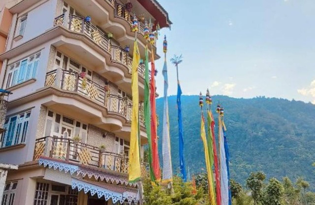 Cozy 1-bedroom apartment in delightful Darap with WiFi