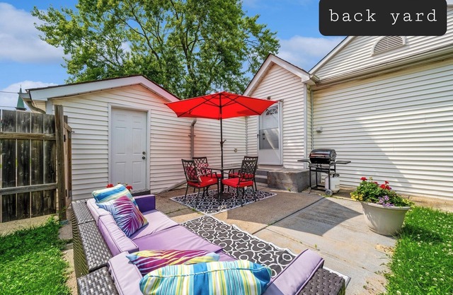 Cozy 1 bedroom, centrally located minutes to Niagara on the Lake, Niagara Falls.