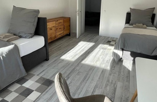 Cozy 100 m² 3 room apartment with balcony