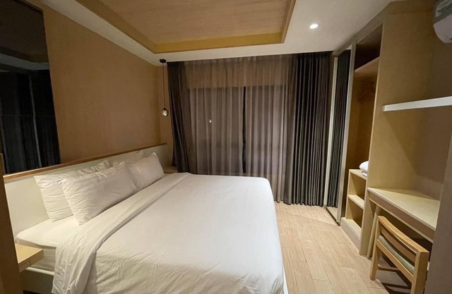 Cozy 1BD Condo 200m from the beach