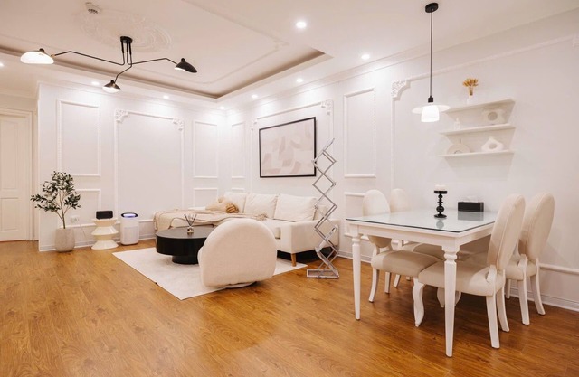 Cozy 2-bedroom apartment in West lake Ha Noi