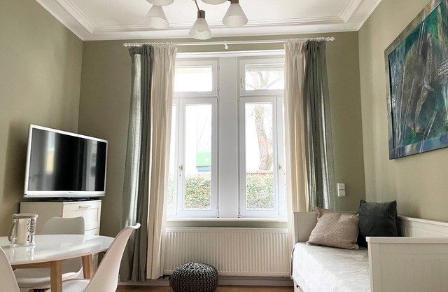 Cozy 2-room first floor apartment in the city center near Lichtentalerallee
