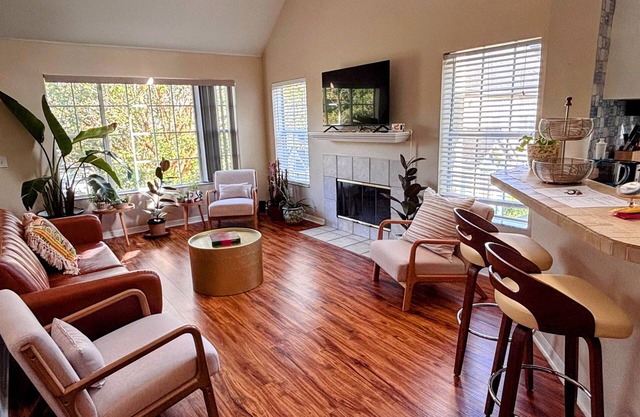 Cozy 3 bedroom condo near Jax beach and Mayo Clinic