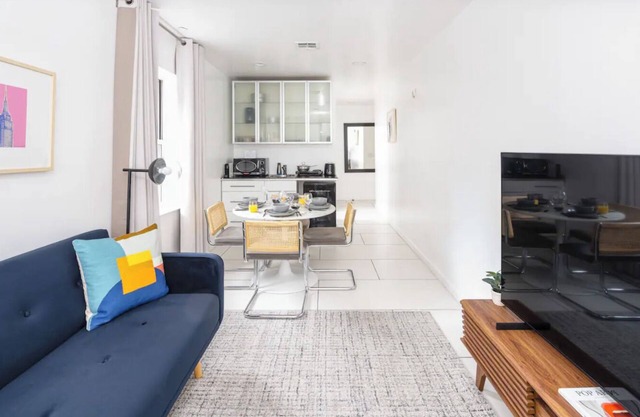 Cozy and Chic Studio Loft in Midtown NYC! #302