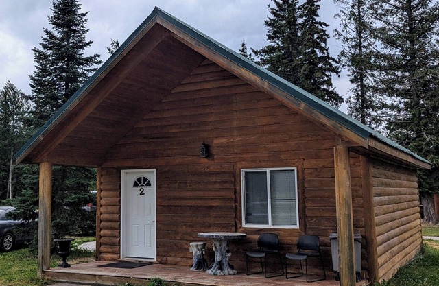 Cozy and Relaxing Getaway Cabin #3