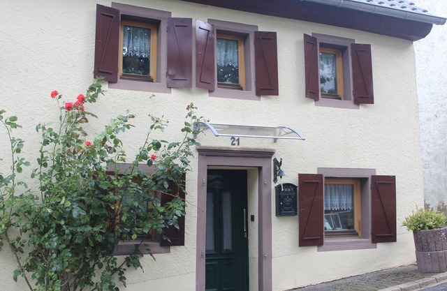 Cozy and rustic vacation home in the Eifel with terrace and garden