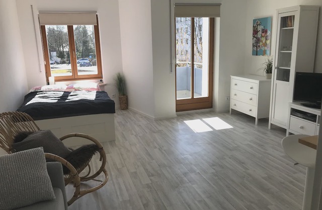 Cozy apartment near fair / university