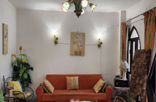 Cozy Apartment in Rehab ,Cairo with WiFi,private entrance and private Garden