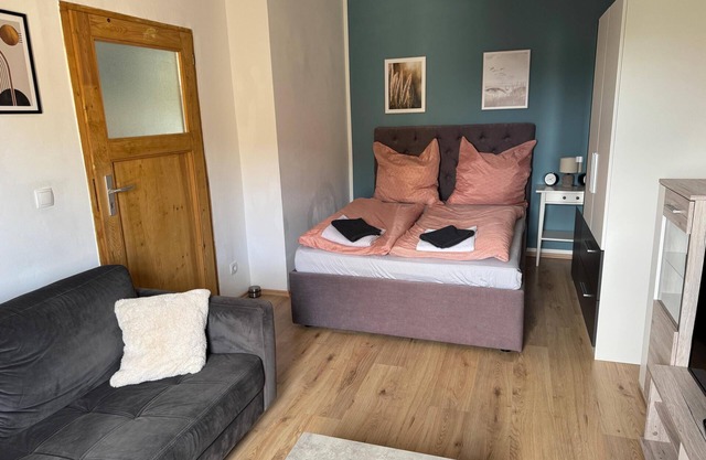 Cozy apartment "Franz" in Halle including parking space