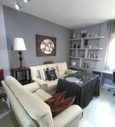 Cozy apartment & free parking