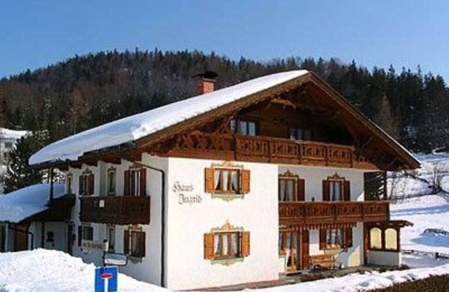 Cozy apartment in a quiet, sunny location - Haus Ingrid Wallgau -