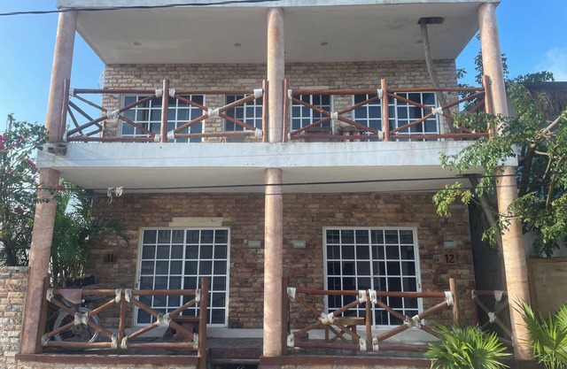 Cozy apartment in charming Holbox with AC, WiFi cuarto en planta baja