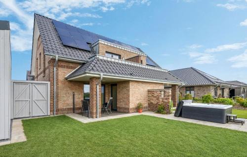 Cozy Apartment In Ovelgönne With Sauna