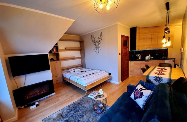 Cozy Apartment overlooking Tatra Mountains