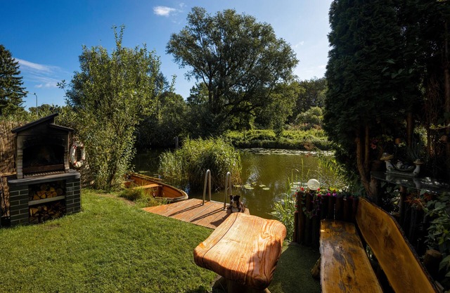cozy bungalow with sauna and direct water access