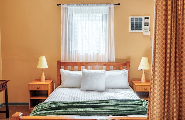 Cozy comfort at 106 Thacker St