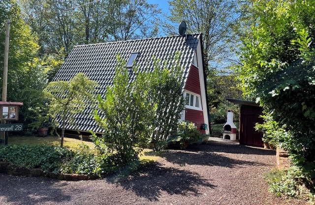 Cozy cottage with outdoor sauna and air conditioning