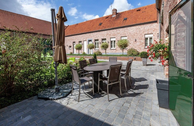 Cozy Cottage for 8 Guests