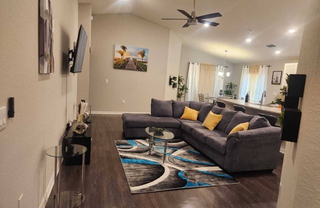 Cozy Family Villa