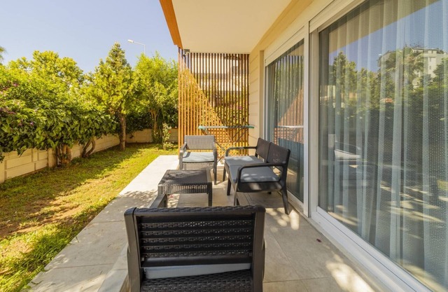 Cozy Flat w Garden 5 min to Beach in Antalya