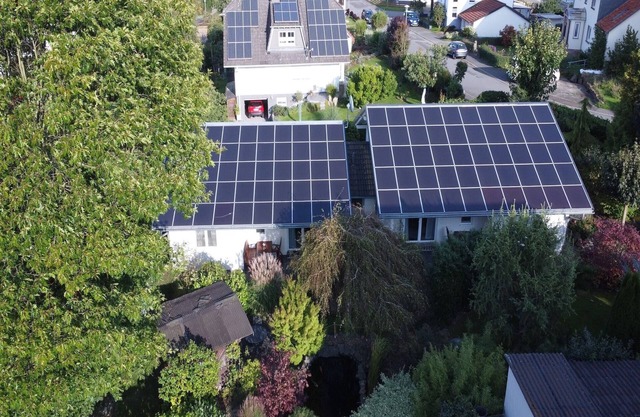 Cozy Holiday Home in Willersdorf with Pond