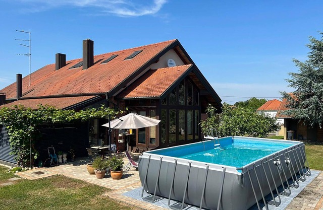 Cozy home in Cakovec with sauna