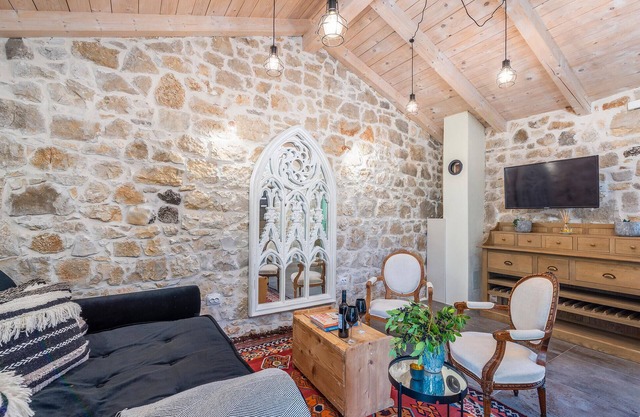 Cozy home in Filipini with WiFi