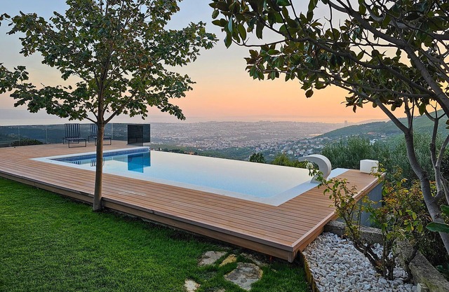 Cozy home in Klis with WiFi