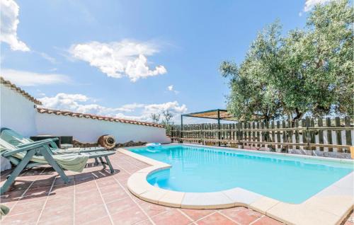 Cozy Home In La Cardenchosa With Wifi