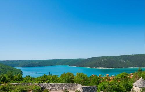 Cozy Home In Labin With Wifi